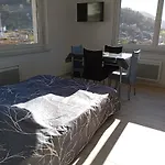 La P'tite Brimbelle De Bellevue - Parking Prive * Ла-Бресс