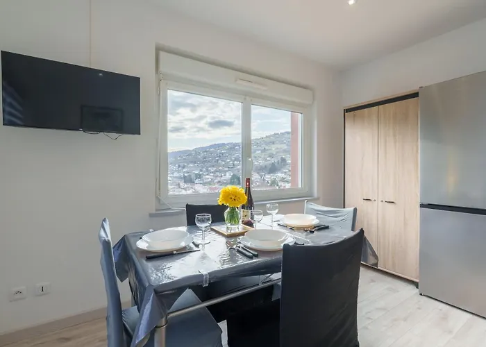 La P'tite Brimbelle De Bellevue - Parking Prive Apartment