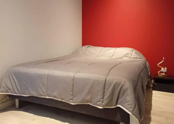 La P'tite Brimbelle De Bellevue - Parking Prive